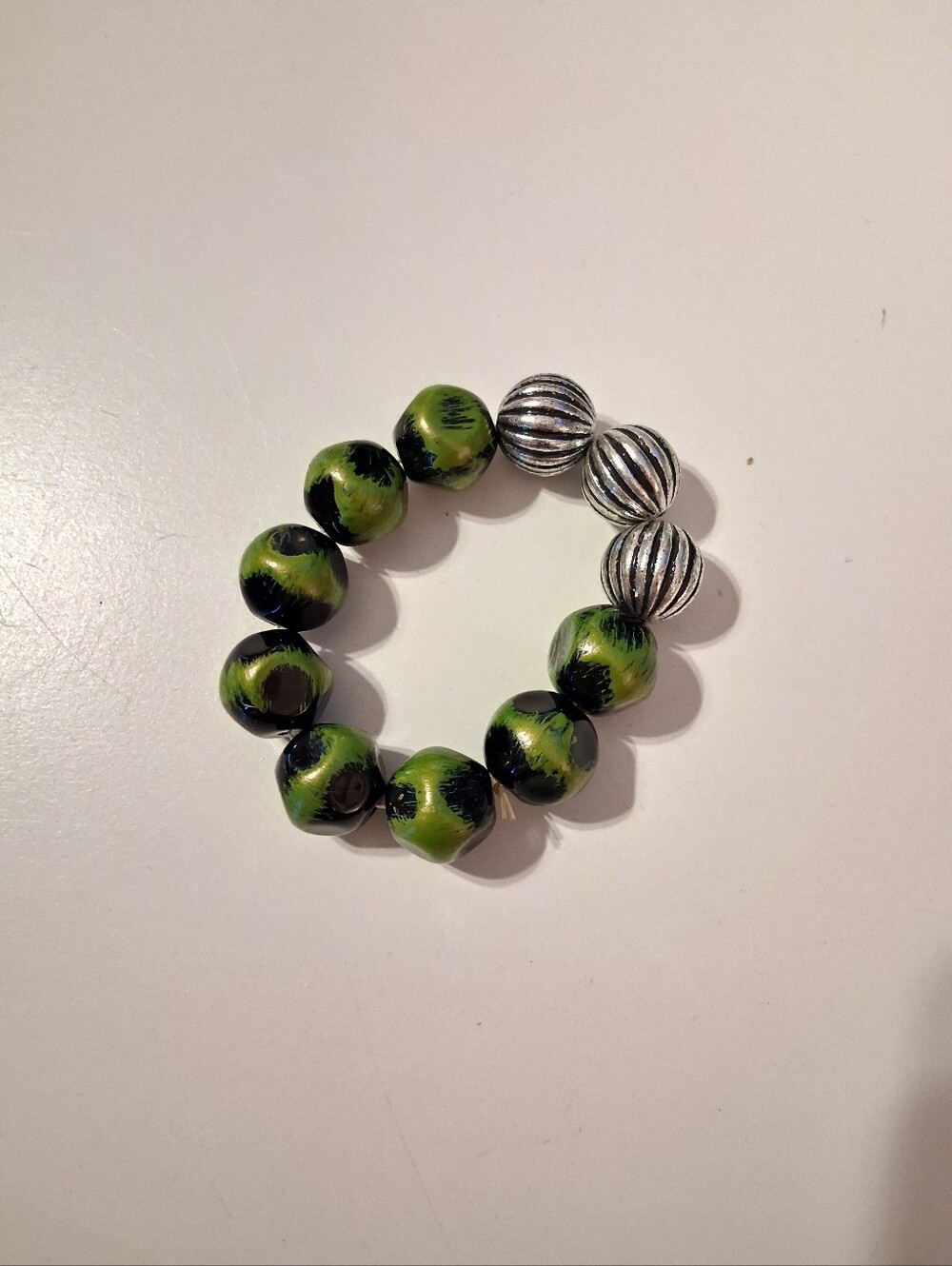 Chunky Green Bead Stretch Bracelet with Silver Accent Beads